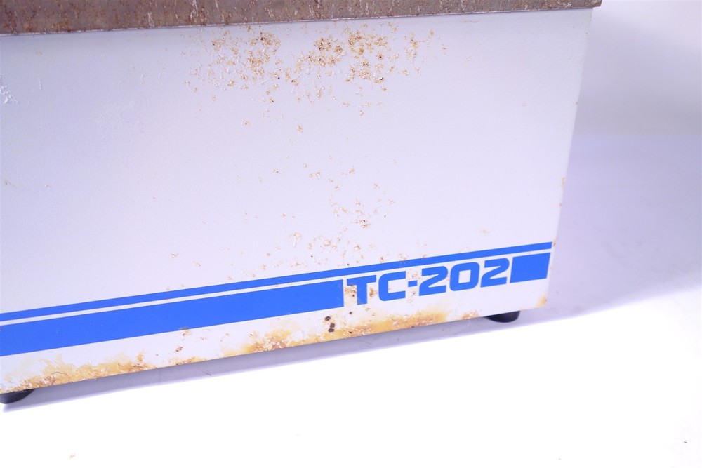 BROOKFIELD TC-202 CONSTANT TEMP CIRCULATION BATH, W/ DIGITAL TEMPERATURE CONTROL