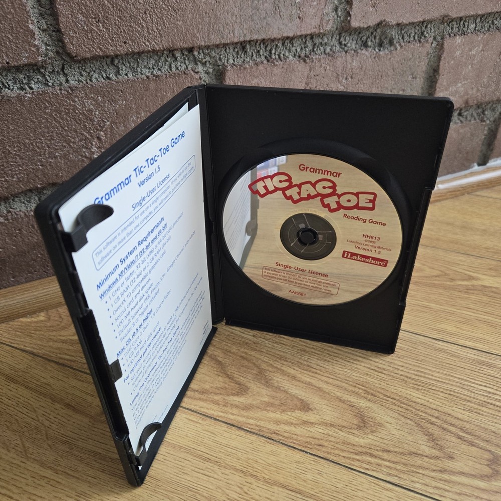 INTERACTIVE WHITEBOARD: TIC-TAC-TOE: GRAMMAR (LAKESHORE PC-MAC 2006) EDUCATIONAL