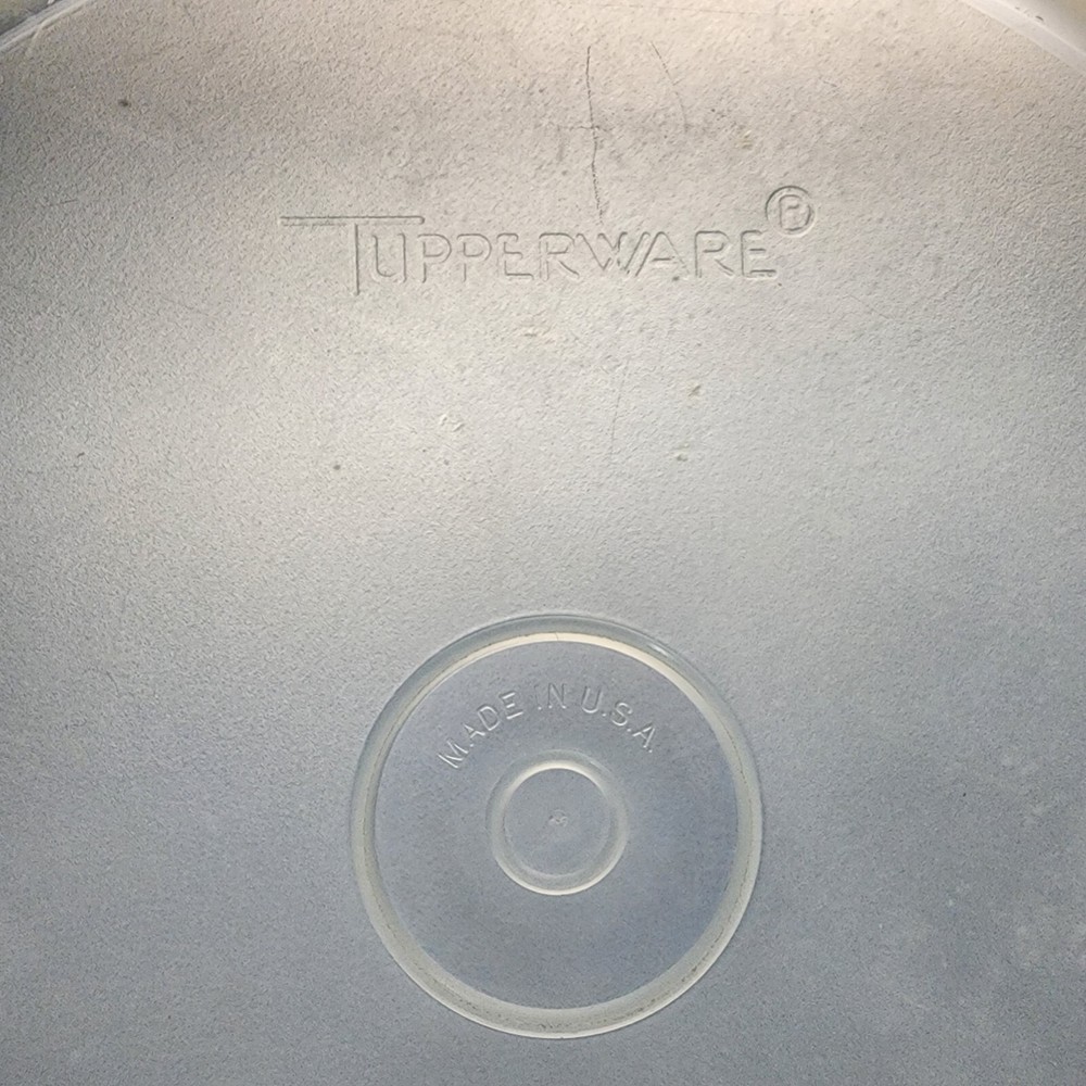 Tupperware Replacement Clear C Tab Lid Lot 227-43 3 pc Flaws