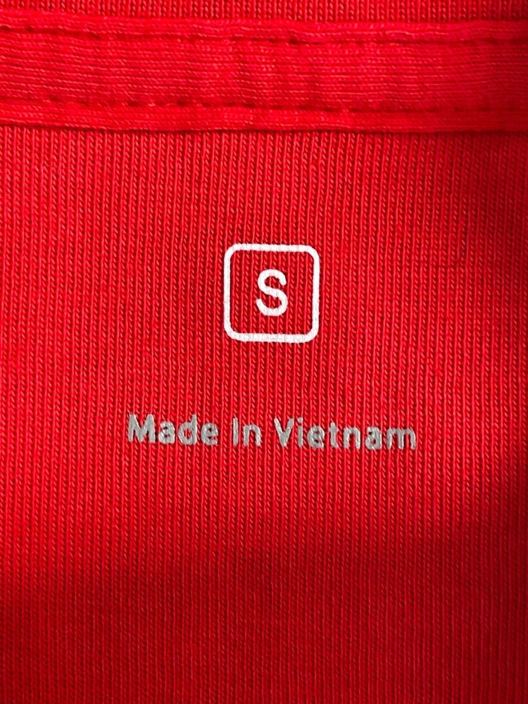 Apple Store Employee Red 1/4 Zip Pullover Jacket Women's SMALL