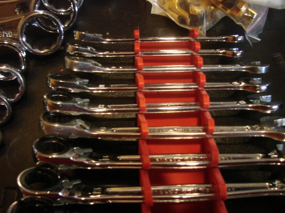 master techs tools and roller