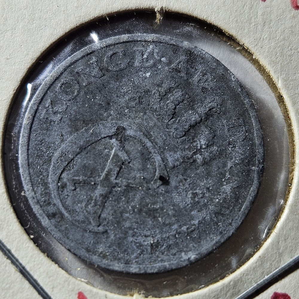 1944 DENMARK 2 ORE Coin *32