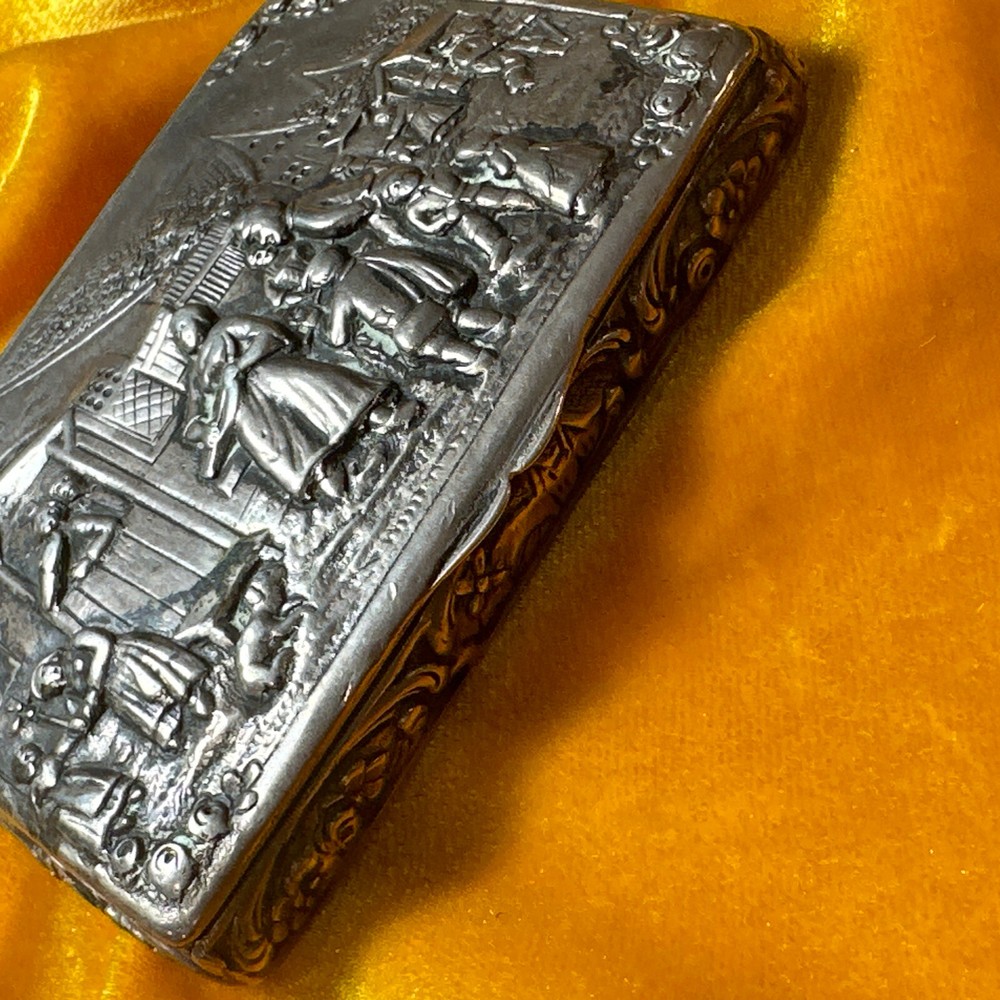 AUSTRIA 1850th Engraved SNUFFBOX 87 x 70x 12 mm Silver .835