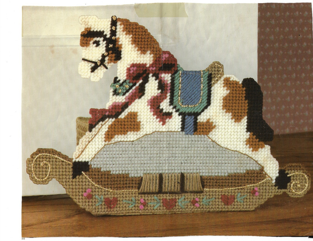 ROCKING HORSE DOOR STOP  7ct plastic canvas  PATTERN  (#TF0510)