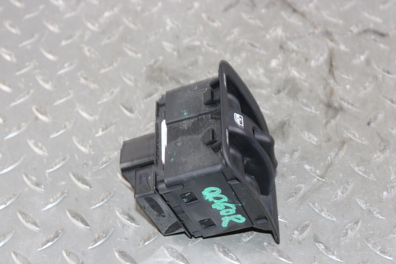 11-17 Wrangler Black Electronic Dash Master Power Window Lock Control Switch OEM