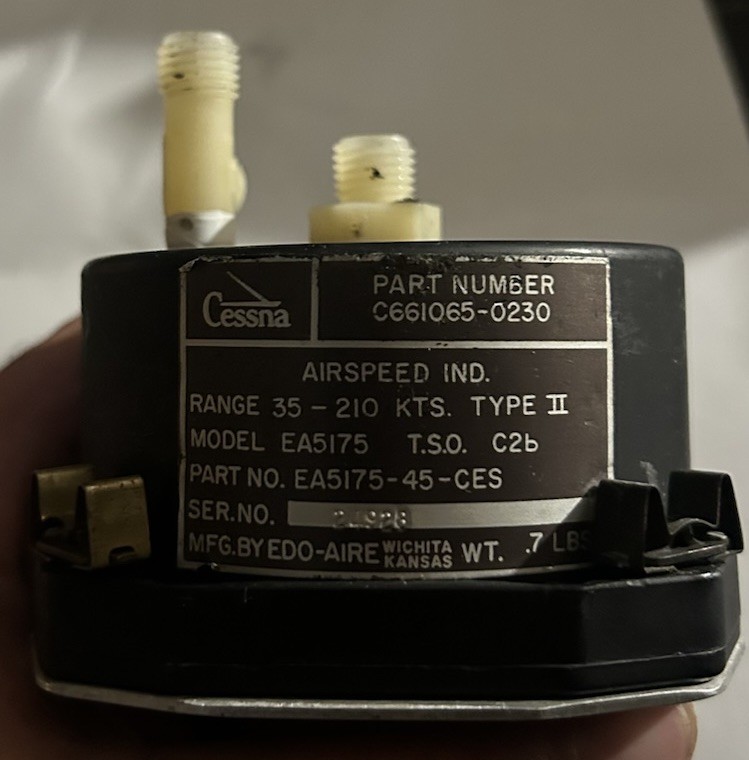 Cessna Airspeed indicator C661065-0230