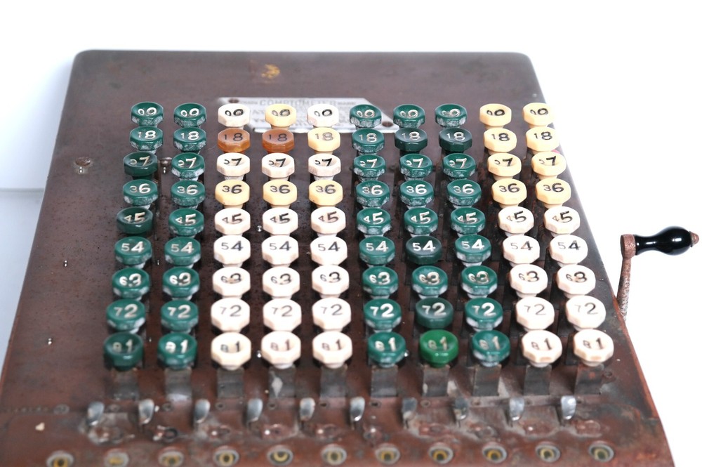 Vintage Comptometer Adding Calculator Machine Felt & Tarrant mfg Co Chicago