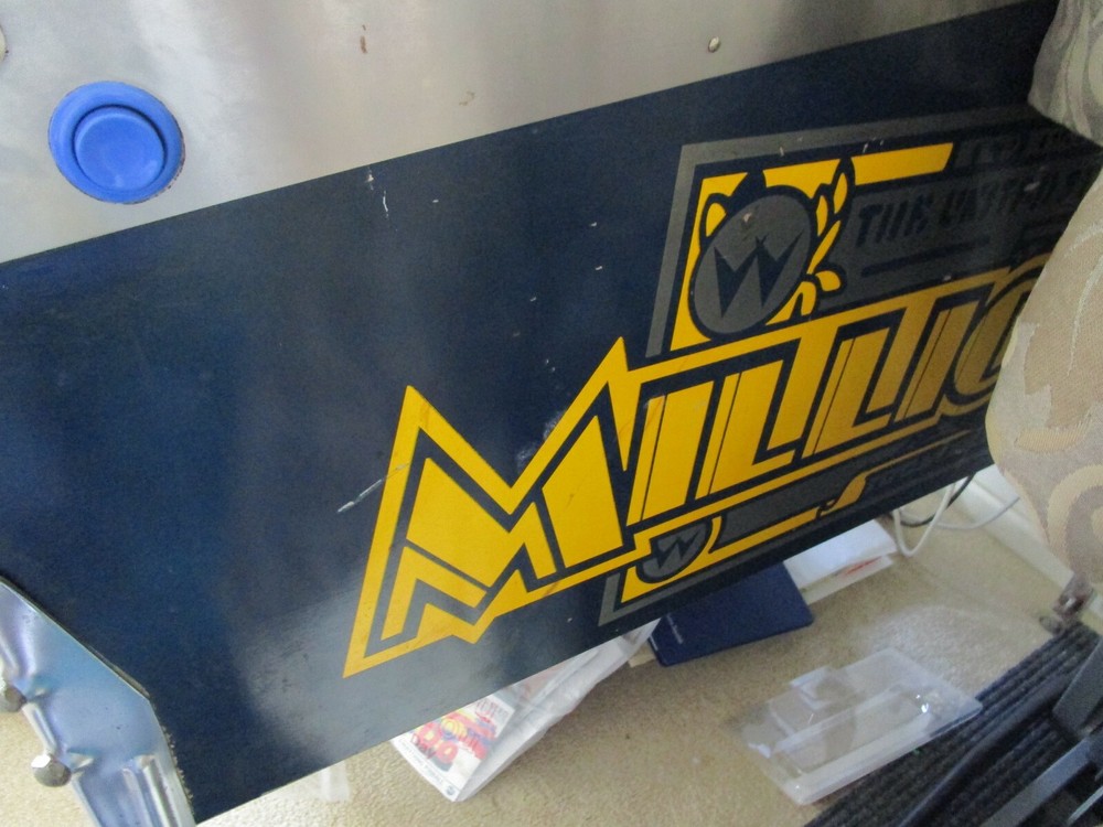WILLIAMS Millionaire Pinball Machine 1986. Refurbished, nice, working RARE. READ