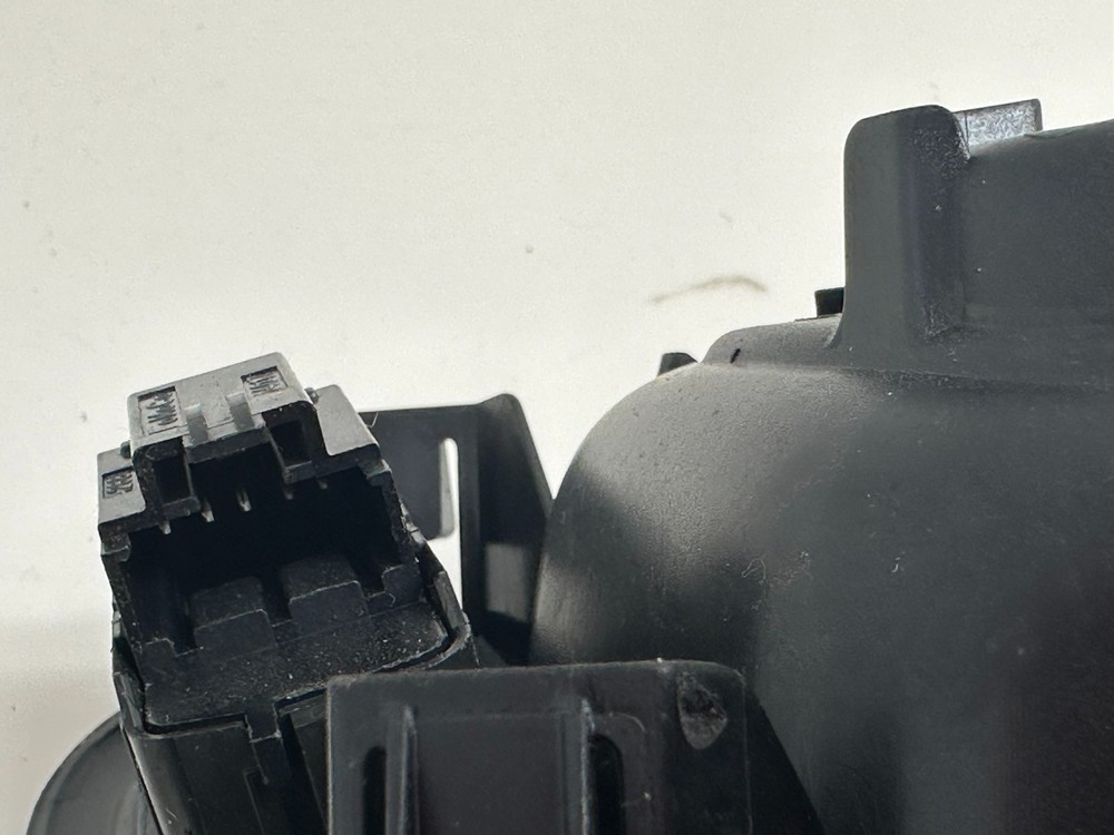 Ford Focus 2015-2018 Door Handle Left Driver Front Interior OEM