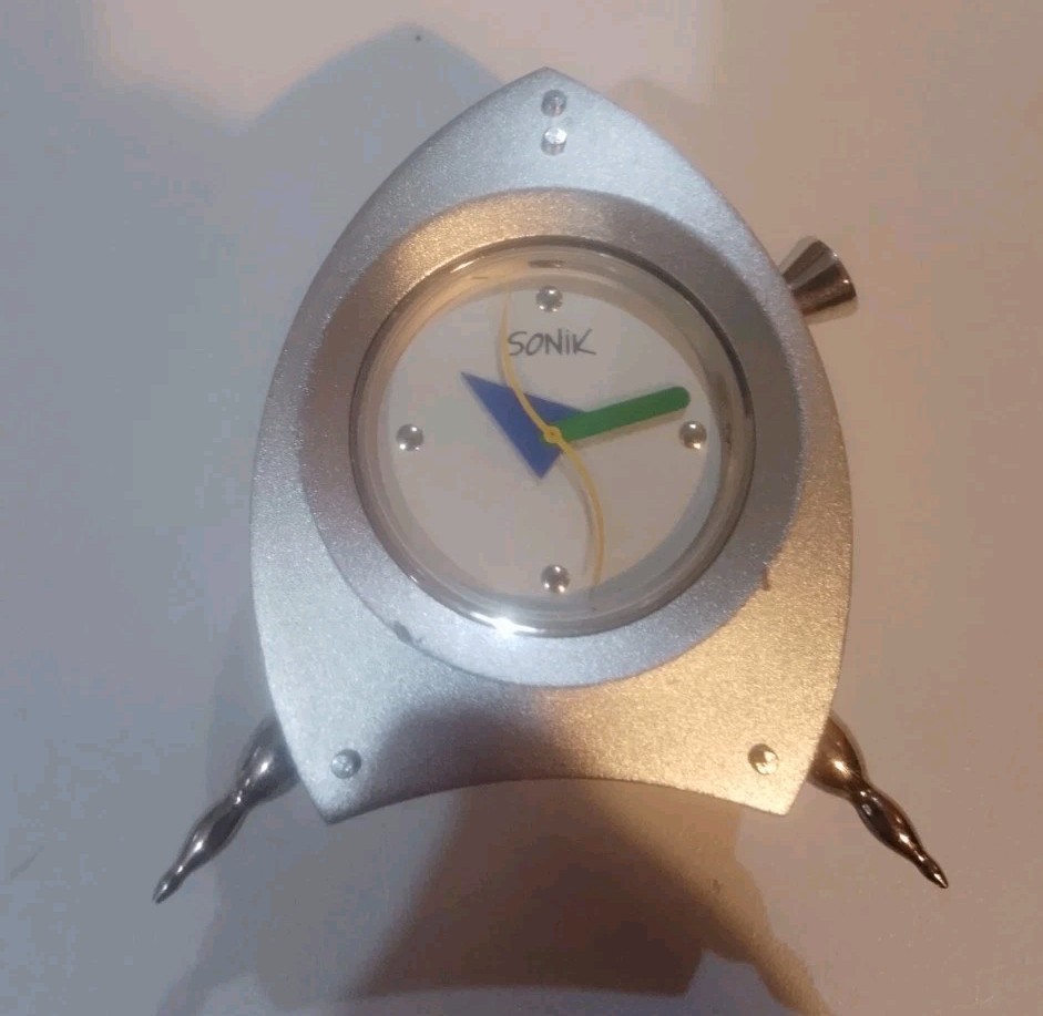 Vintage Sonik Mini Table Clock Made In Japan Working Condition Needs Third Leg