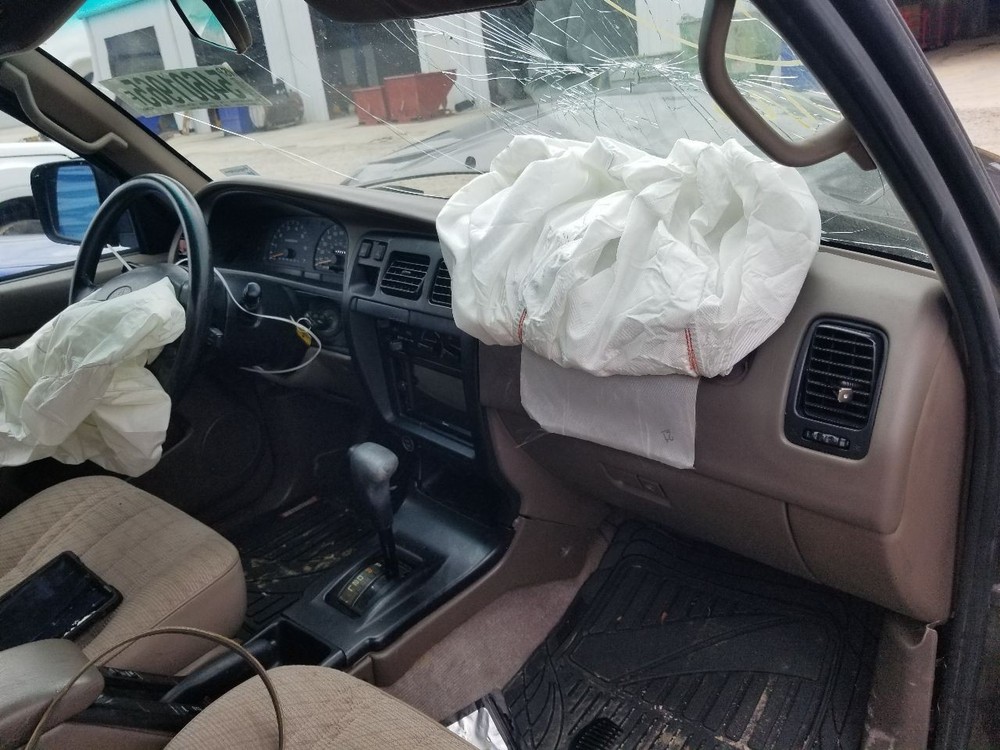 98 1998 TOYOTA 4RUNNER SR5 DASH MOUNTED CLOCK