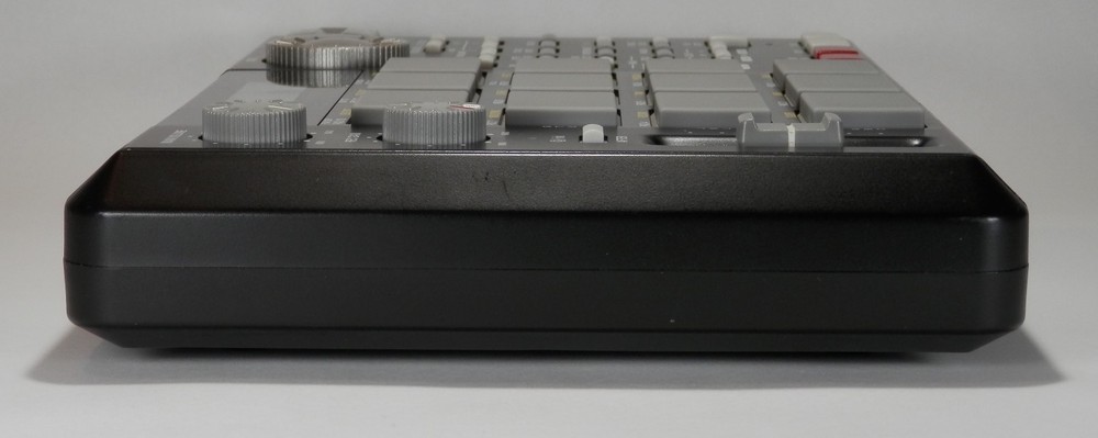 AKAI MPC500 Portable Sampling Drum Machine & MIDI Studio - MAX RAM & 3 CF CARDS!