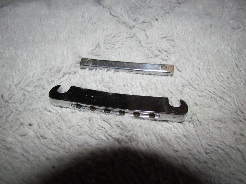 Vintage Guitar Tailpieces - Gibson