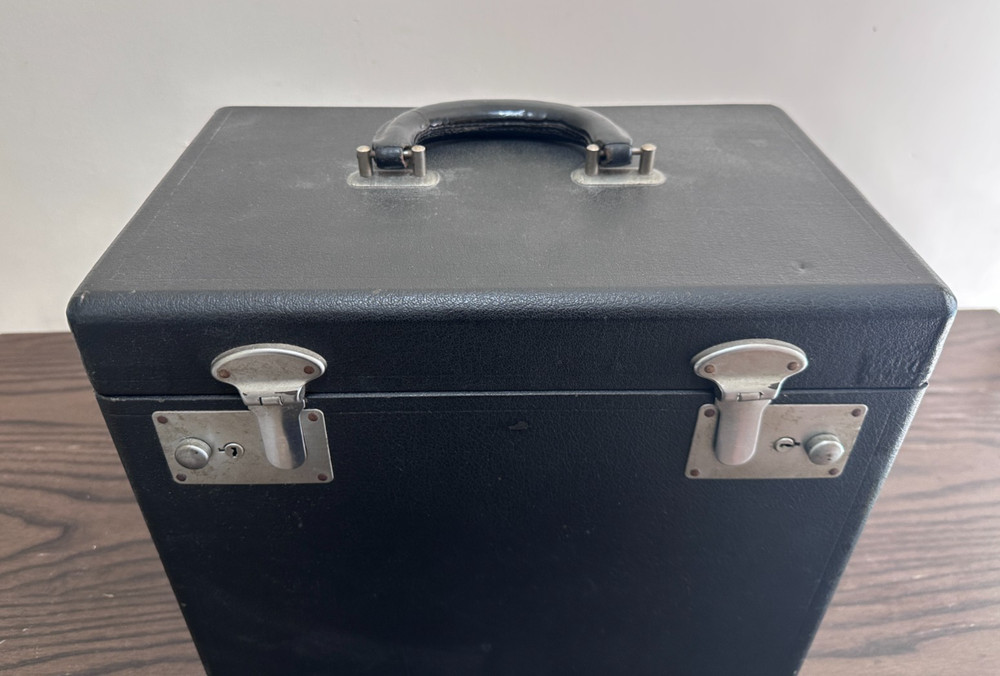 VintageSinger 221 FeatherWeight Sewing Machine Case w Insert Tray