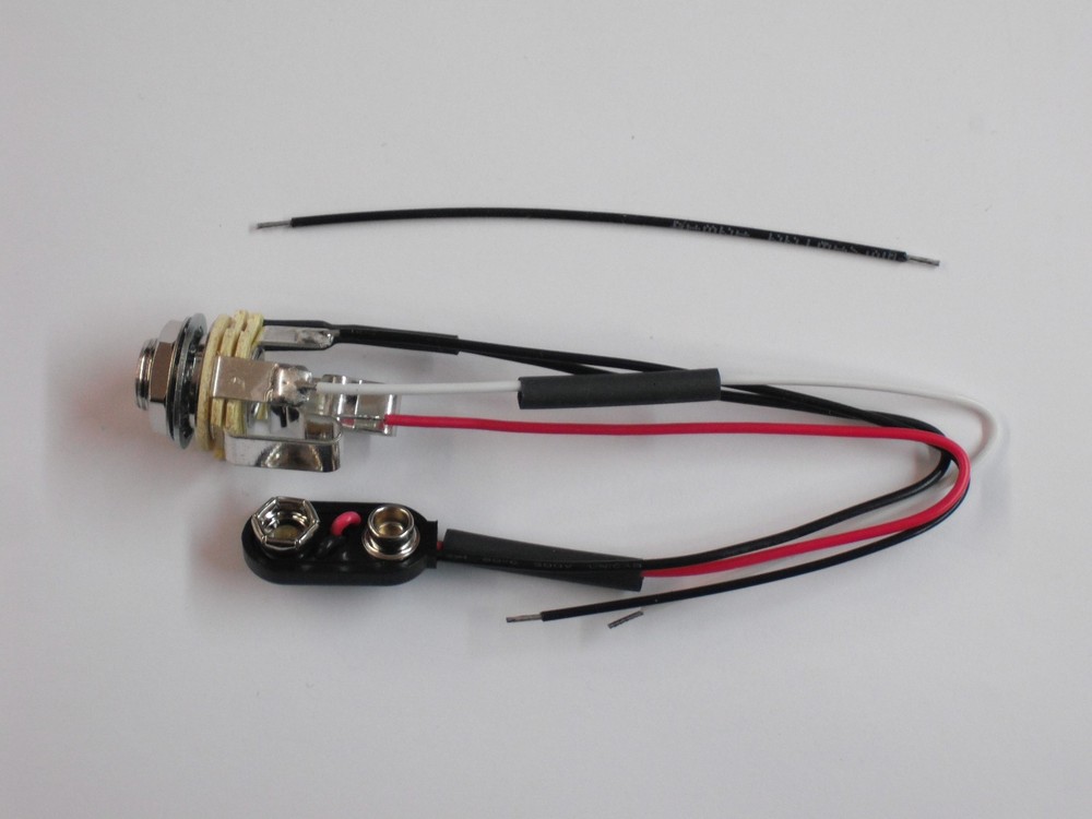 EMG Battery Clip and Stereo Switchcraft Jack Harness