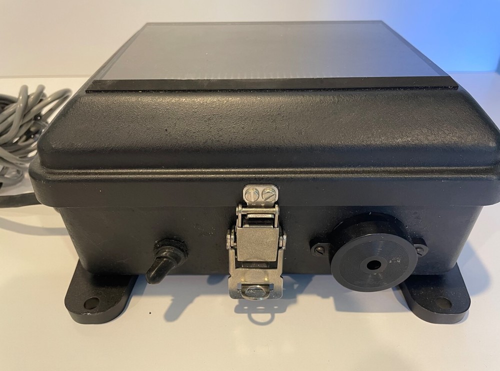 Walchem WC-160 Series pH Controller w/ Manual + Cables