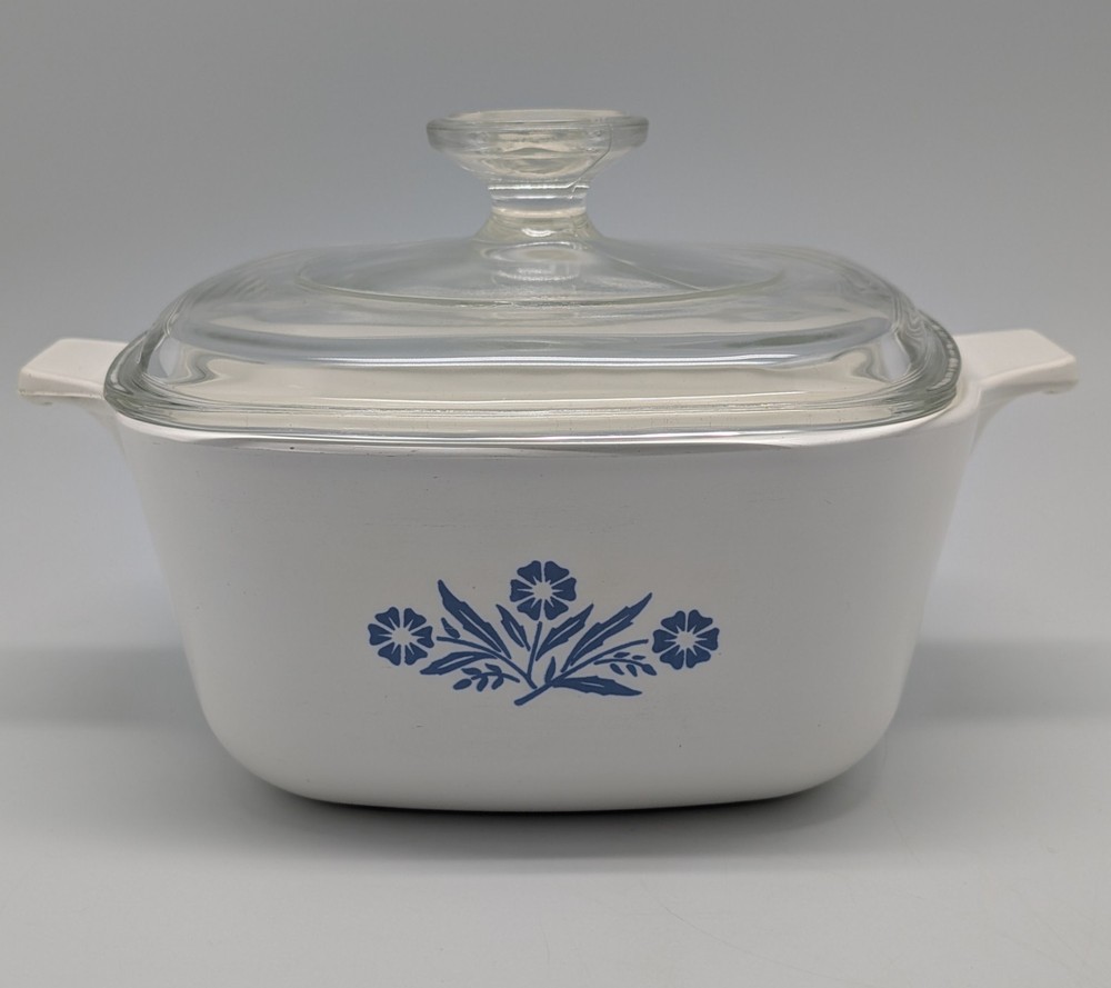 Corning Ware Pyroceram C-20 Cornflower Blue Casserole Dish with Pyrex A/C Lid
