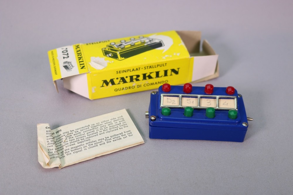 ZU125 Marklin 7072 HO Control Panel Stellpult Control Flat Ställpult