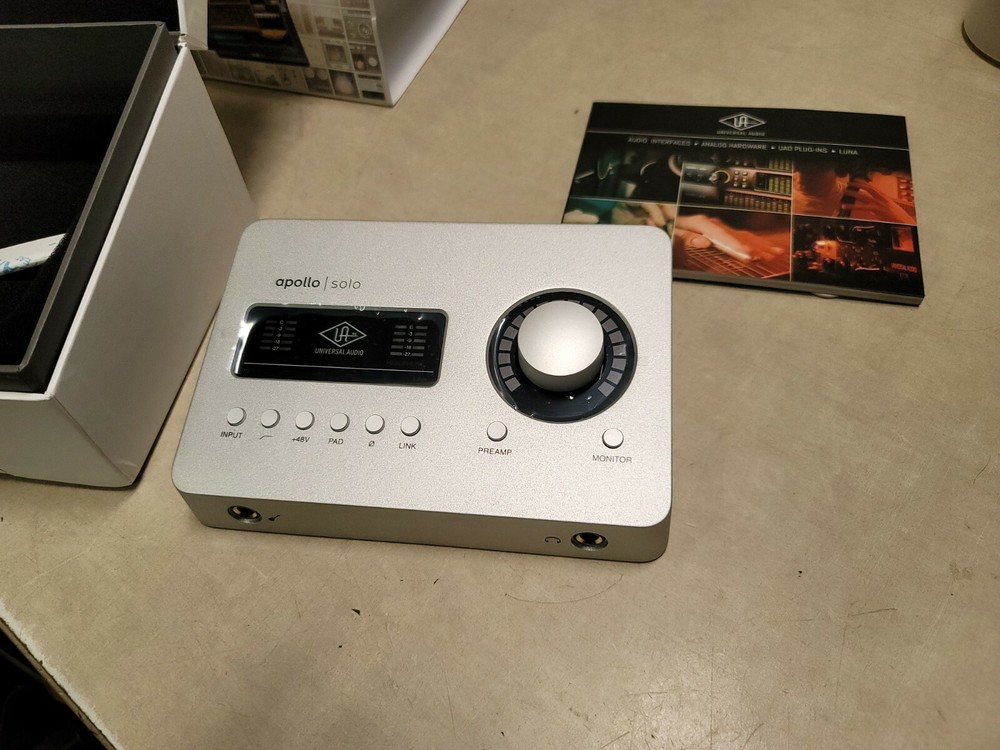 Universal Audio Apollo Solo 2x4 Interface Heritage Edition WIN / MAC GRADE A
