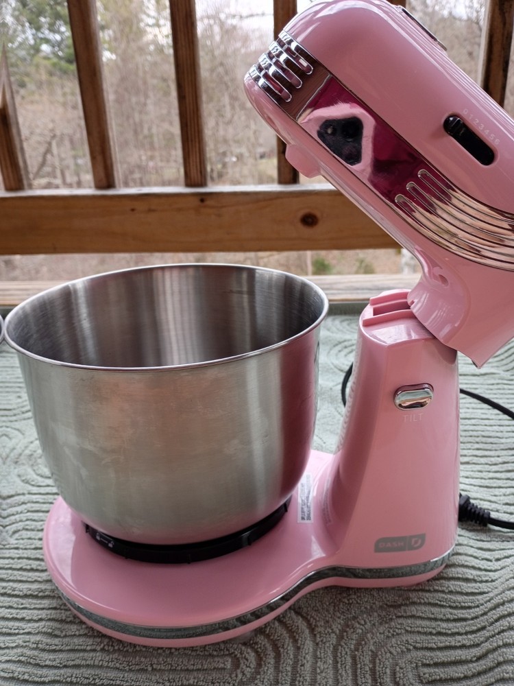 Pink Dash Standing Mixer