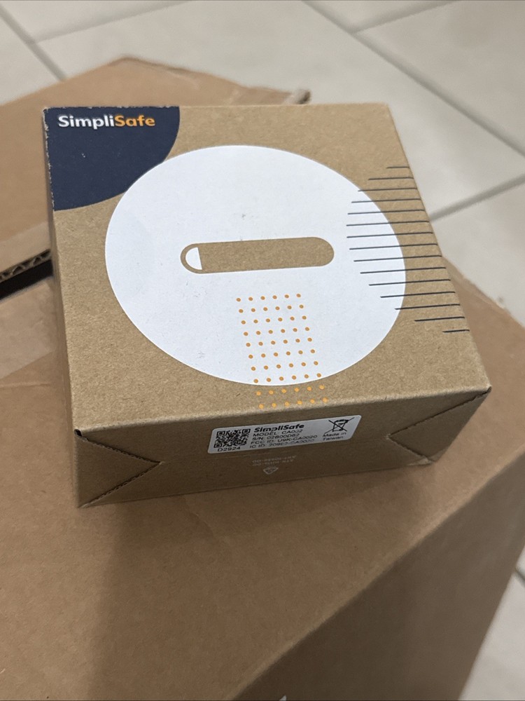 SimpliSafe Smoke & Carbon Monoxide Detector CA002 White