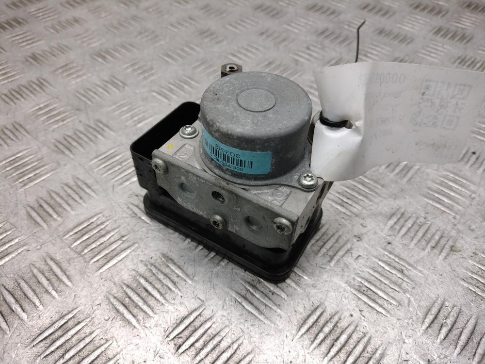 2015 TRIUMPH TIGER 800 800 XRx LOW ABS PUMP