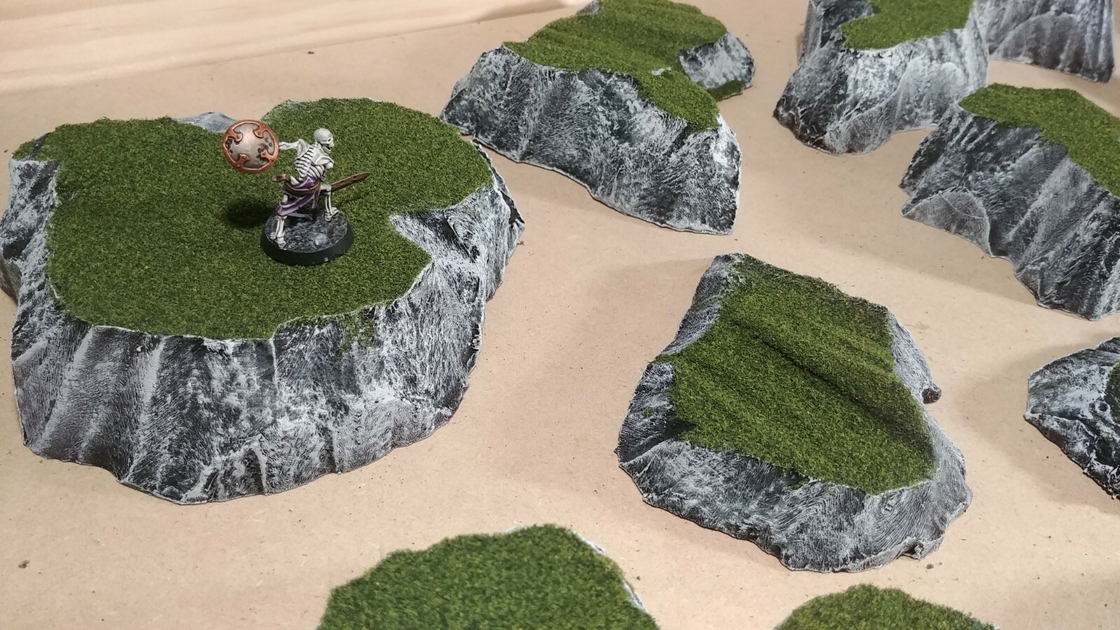 Wargaming Terrain - Large Box Set of Hills Grass Finish
