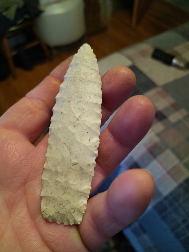 Blade Raw Chert 4 3/8" x1 1/14"