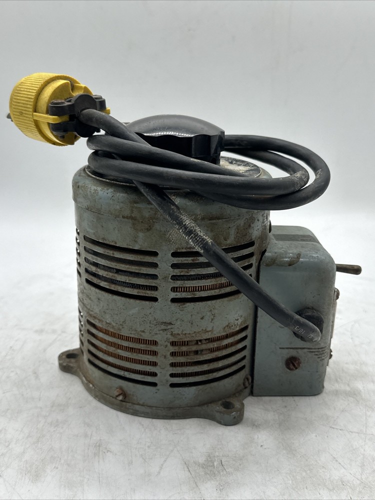SUPERIOR ELECTRIC POWERSTAT 116 (2567)