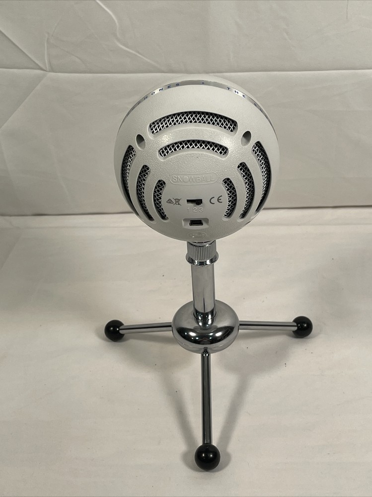 Blue Microphone Snowball USB Microphone White