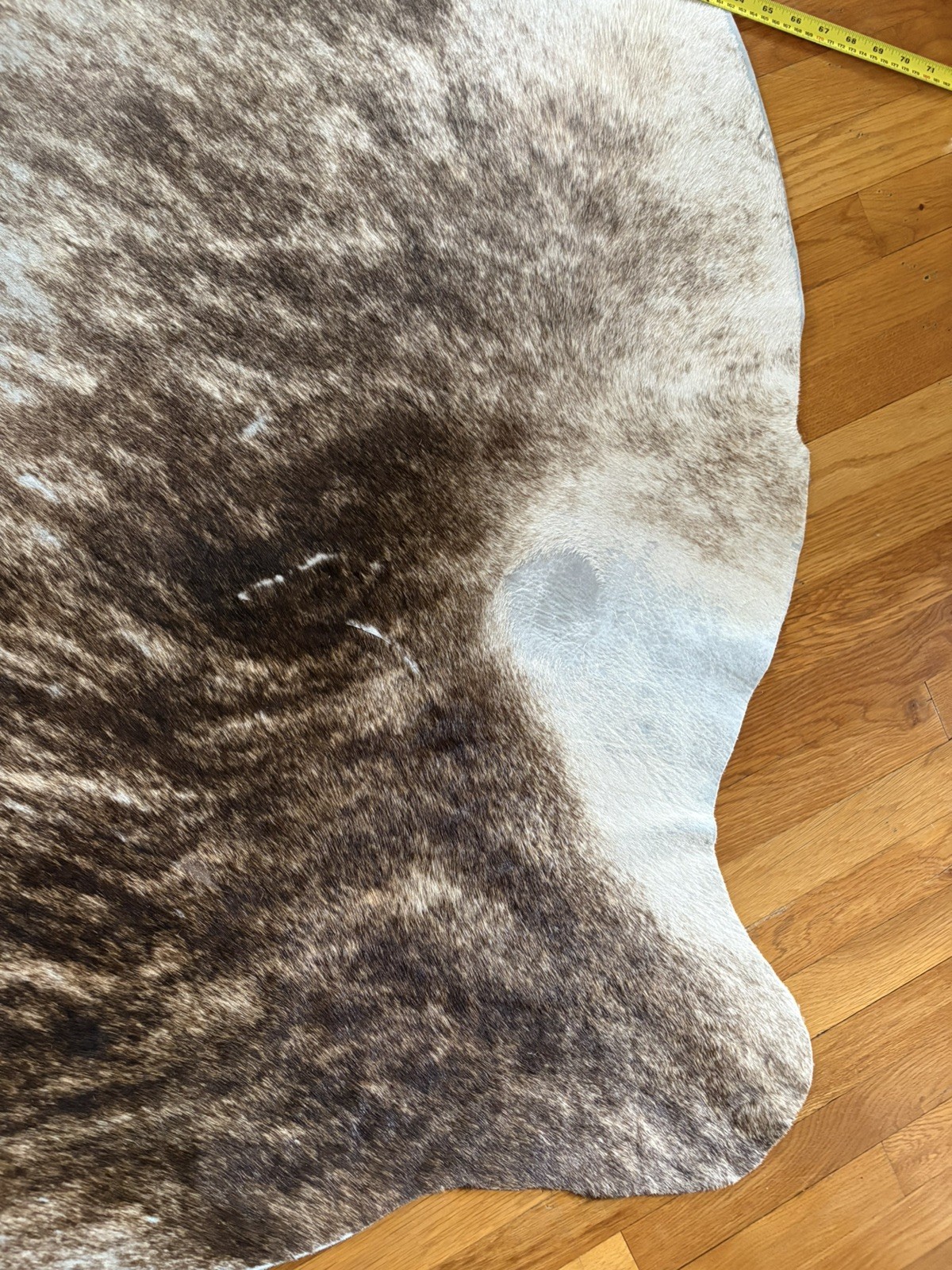 Brindle Gray Beige Natural Cowhide Rug 6 ft × 5.3 ft B.S. TRADING