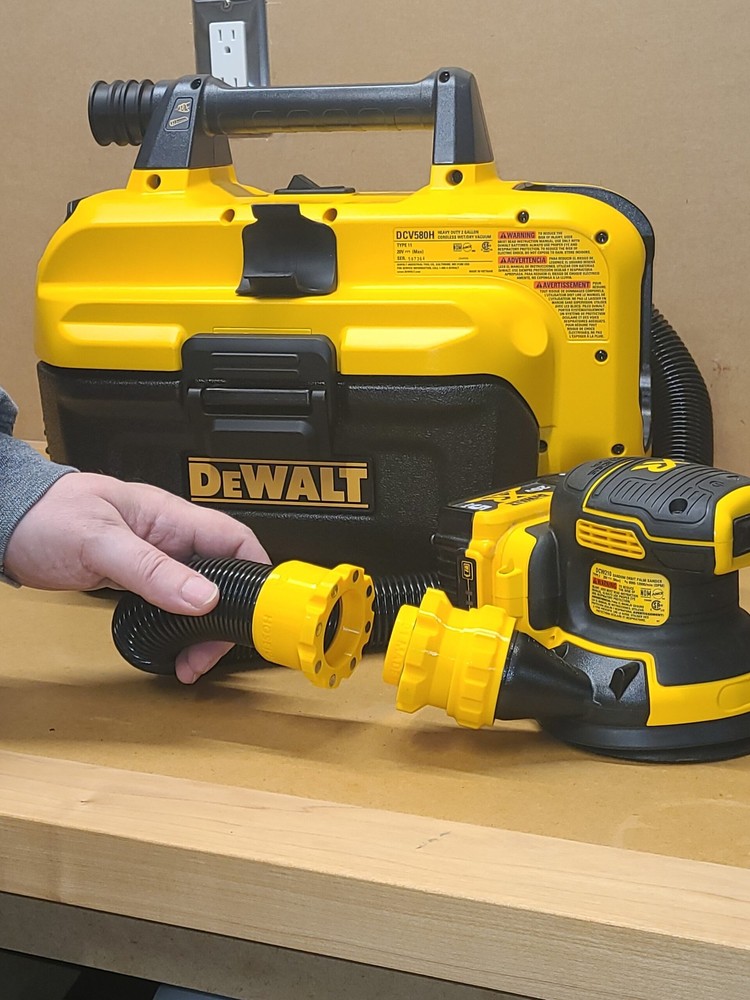 DeWalt 20V Cordless Vacuum Adapter