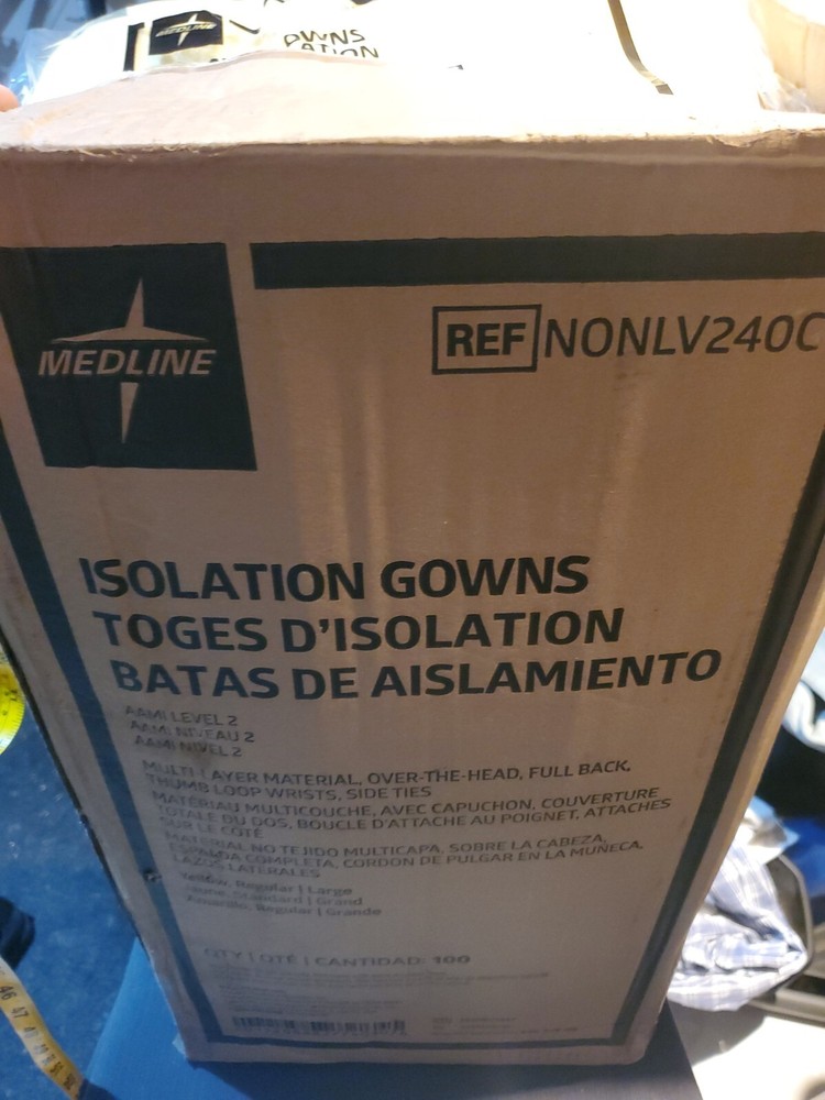 disposable isolation gowns