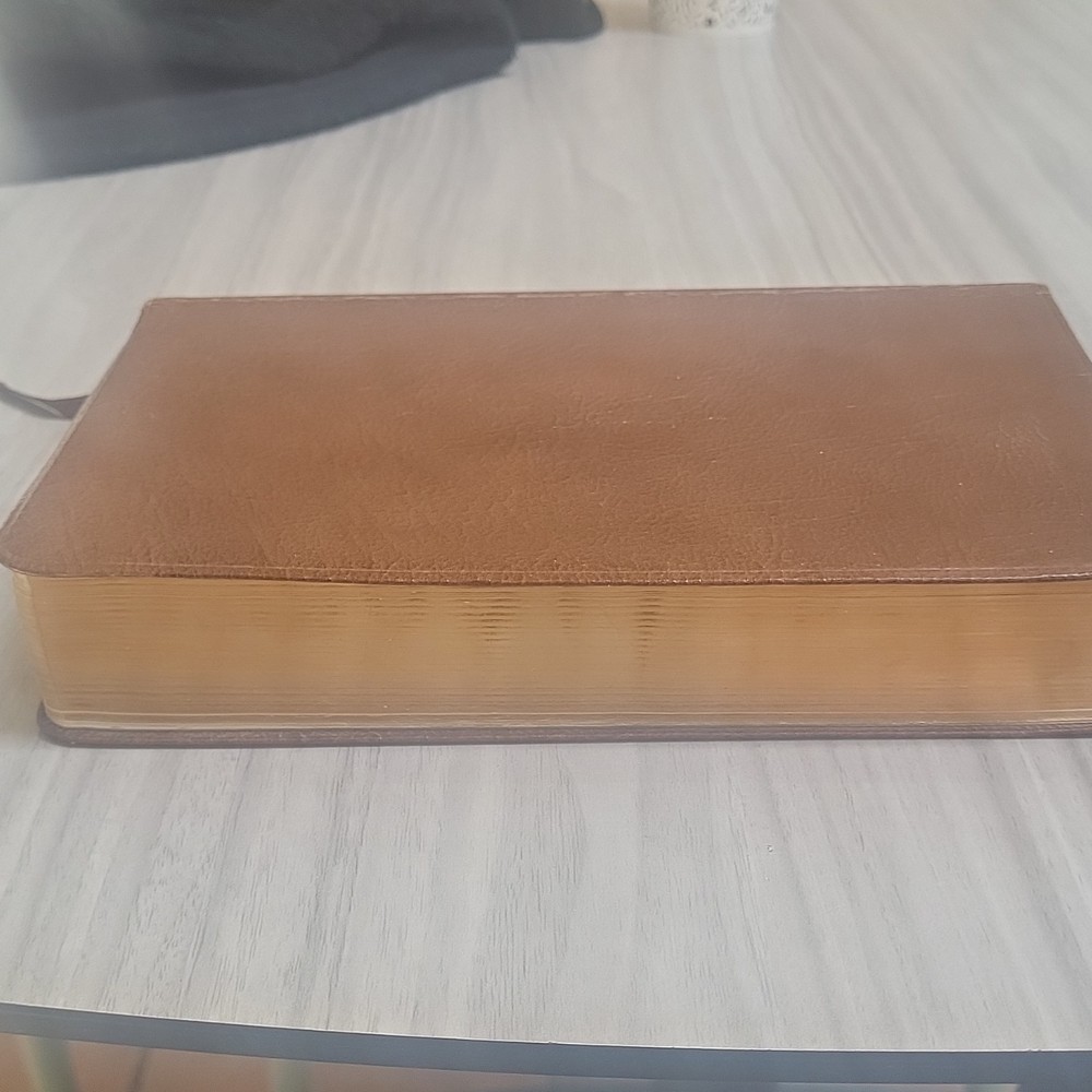 Holy Bible King James Version Verse Reference Edition Old & New Testaments Brow…