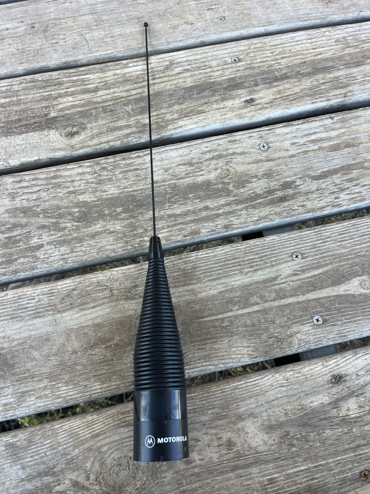 New In Open BoxMotorola AN000131A02 All Band Mobile VHF/UHF 700/800 MHz Antenna.