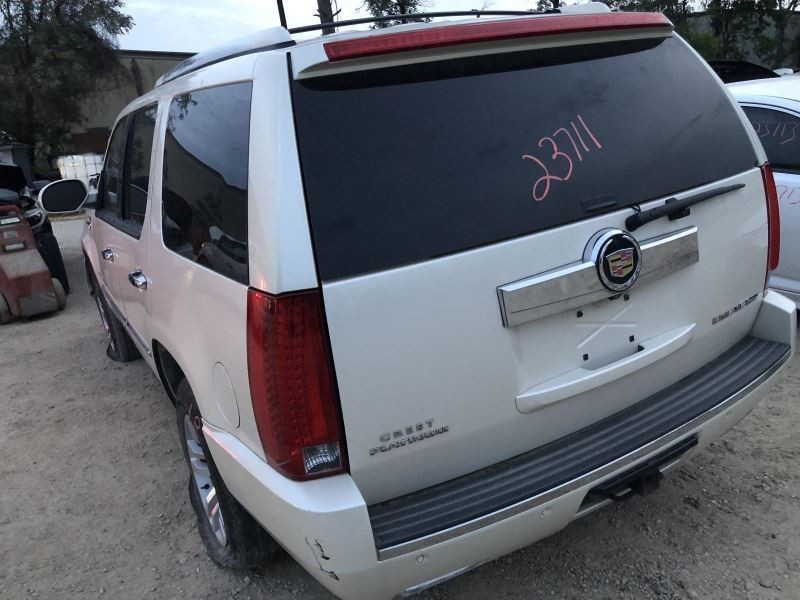 2011-2014 CADILLAC ESCALADE Blind Spot Alert Computer Module RIGHT side 777918