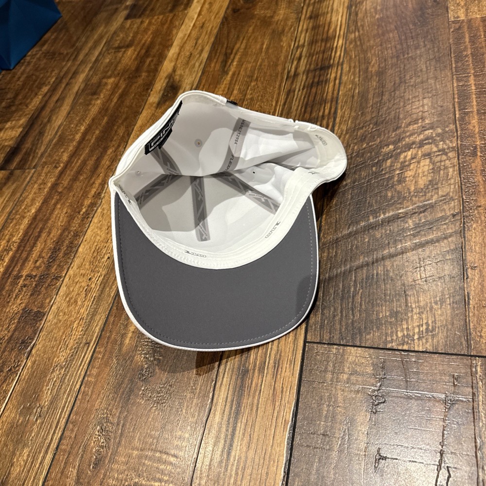 Ping Performance Cap