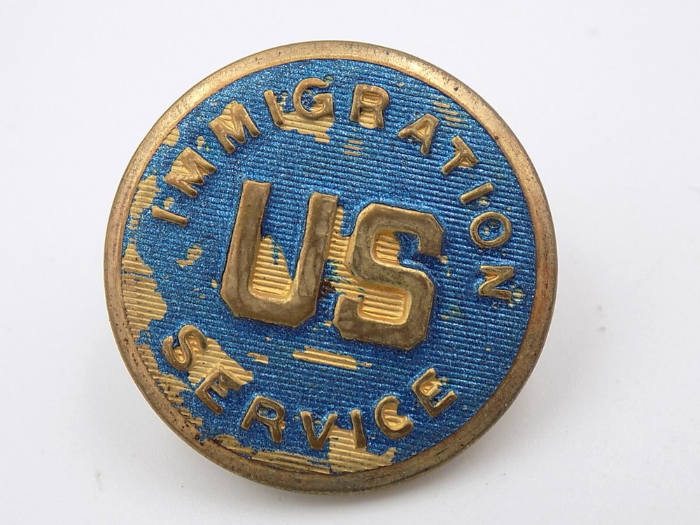 Original WWI-Era US Immigration Service Jacket Button