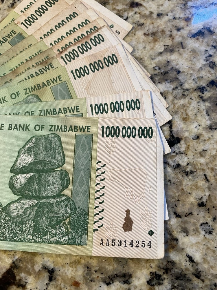 Zimbabwe Currency, CIRCULATED 20 Billion Rough condition
