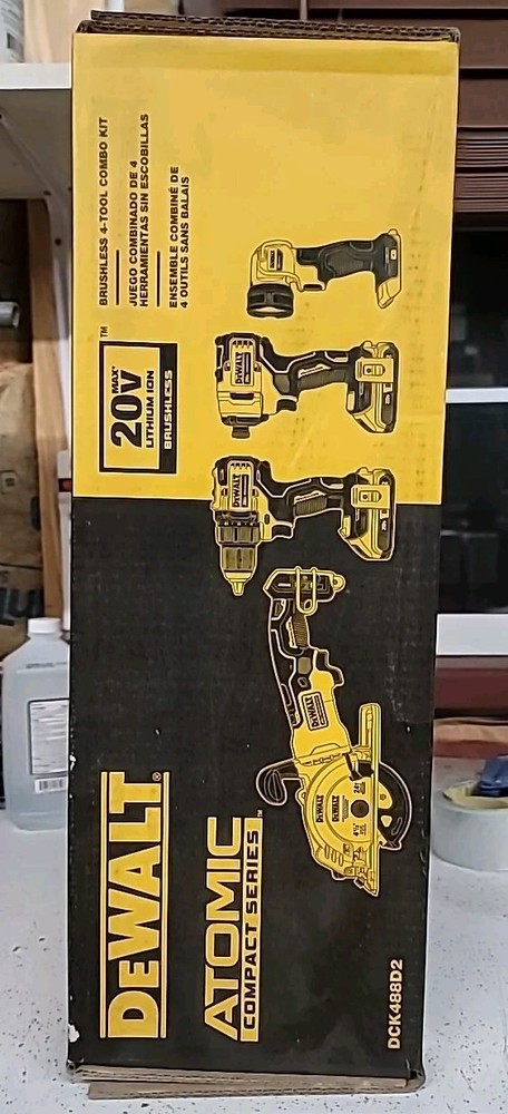 DeWALT DCK488D2 20V MAX ATOMIC Lithium-Ion Brushless 4 Tool Combo Kit /Battery's