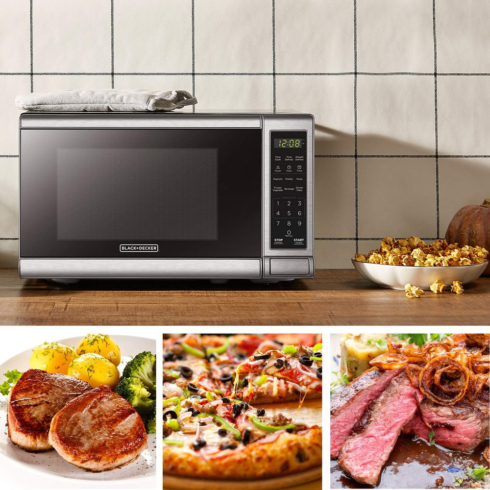 BLACK+DECKER EM720CB7 Digital Microwave Oven with Turntable Push-Button Door, Ch