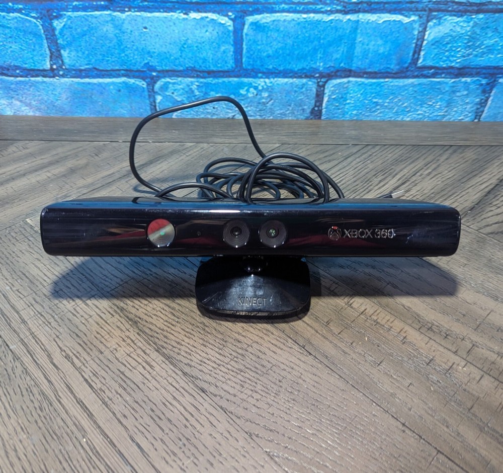 Microsoft Xbox 360 Kinect Motion Sensor Camera Bar - Model 1473 with 5 Games