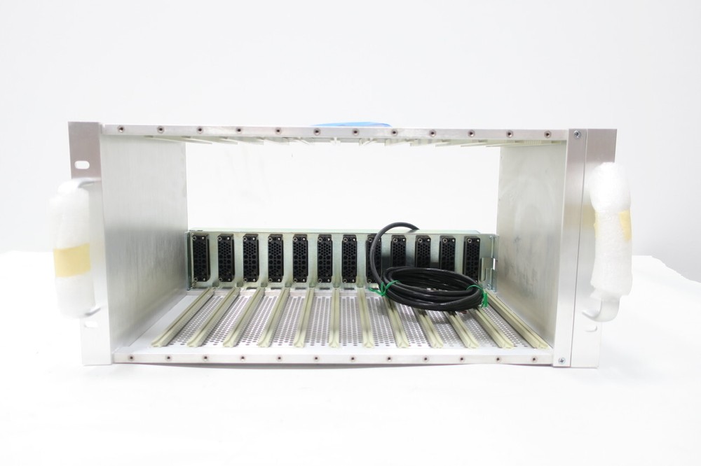 Ist NPB-2004 Rack Panel Chassis Module