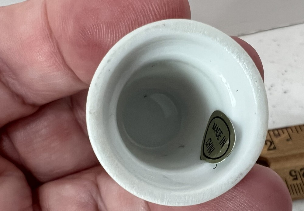 Route 66 Souvenir Ceramic Thimble Excellent