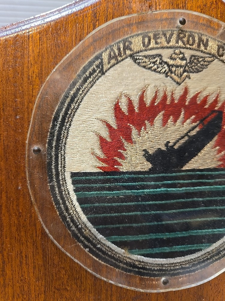 US Navy AIR DEVELOPMENT SQUADRON ONE AIR DEVRON PATCH ON 12" SERVICE PLAQUE 1962