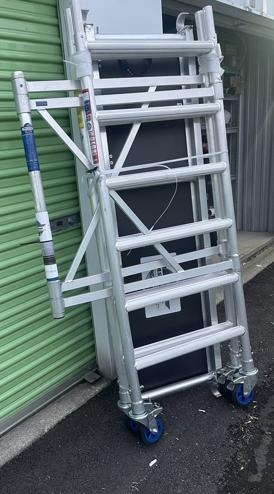 Aluminum Scaffold - Folding Tower - Stackable - 997 lbs Load