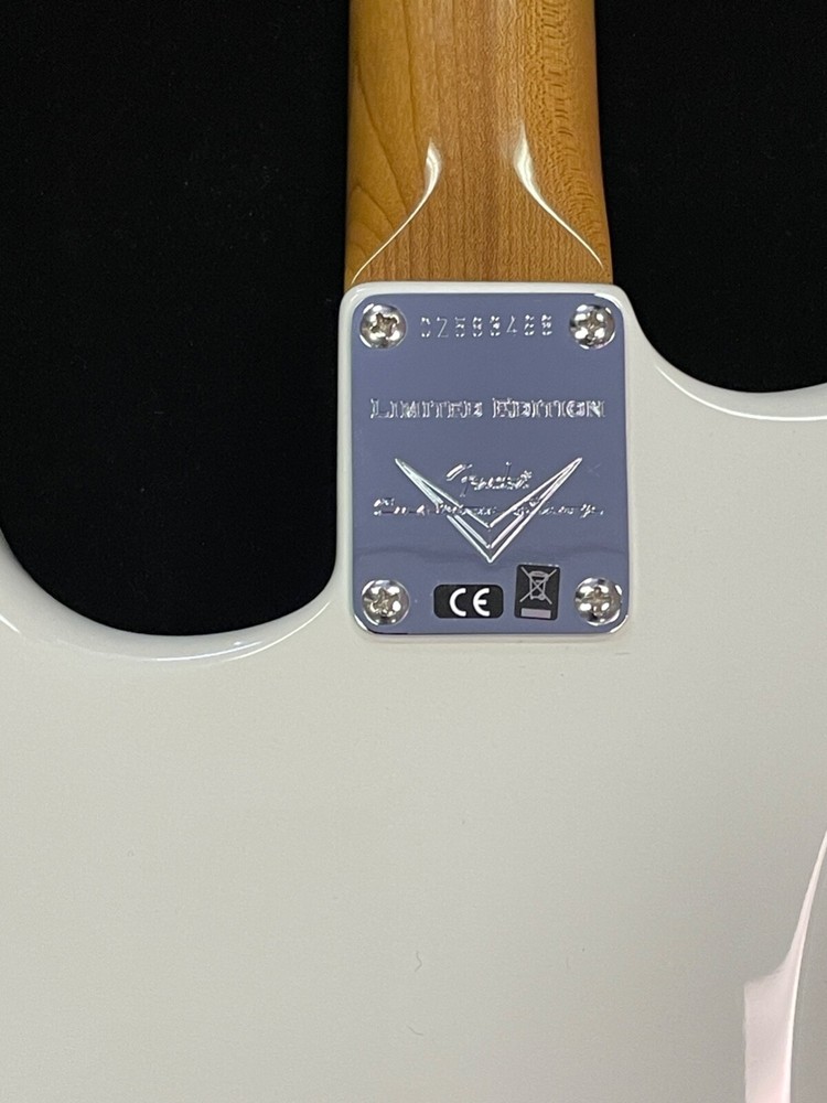 Fender Custom Shop S23 LTD RSTD Strat Desert Tan