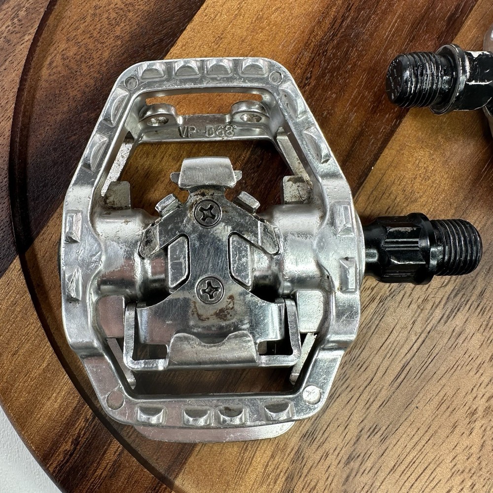 VP-D68 Black Clipless Pedals MTB Dual Sided 9/16