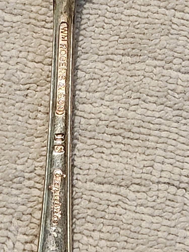 Wm Rogers & Son IS Silver Plate Flatware Set 48 Pcs Vintage