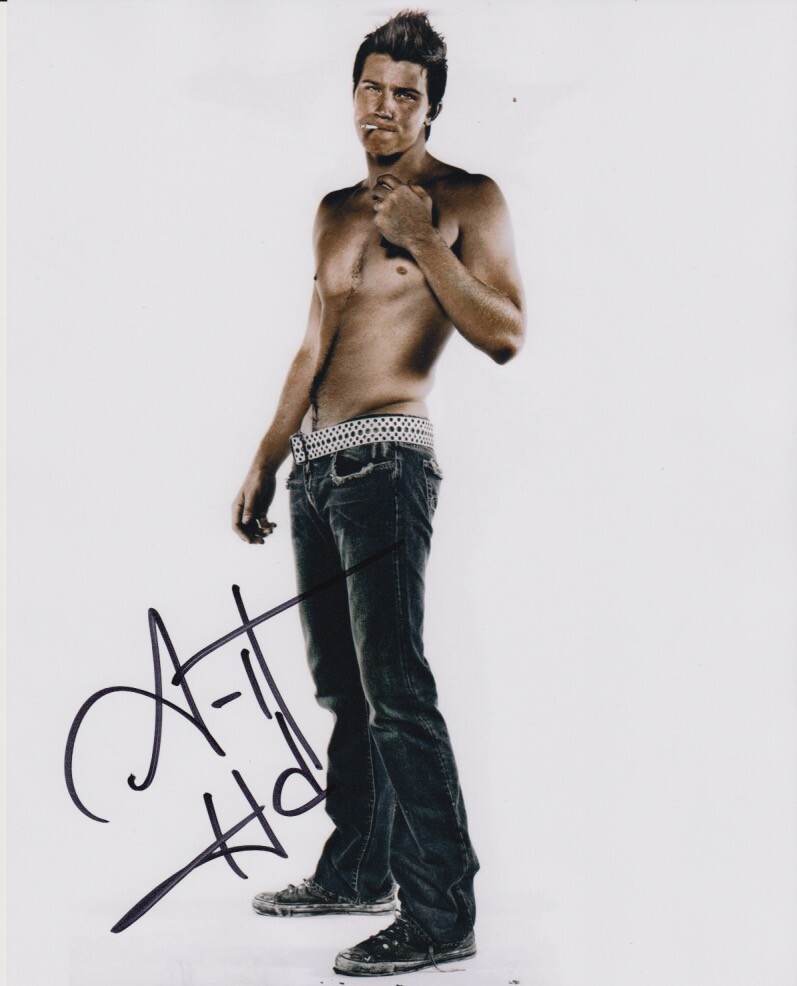Garrett Hedlund shirtless signed 8x10 photo